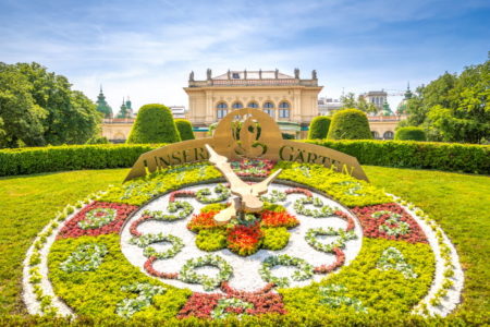 Wiener Stadtpark beliebter Park in der Innenstadt von Wien