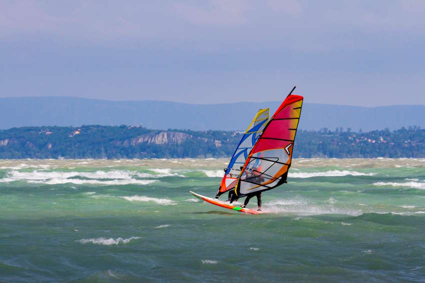 Surfer auf dem Balaton