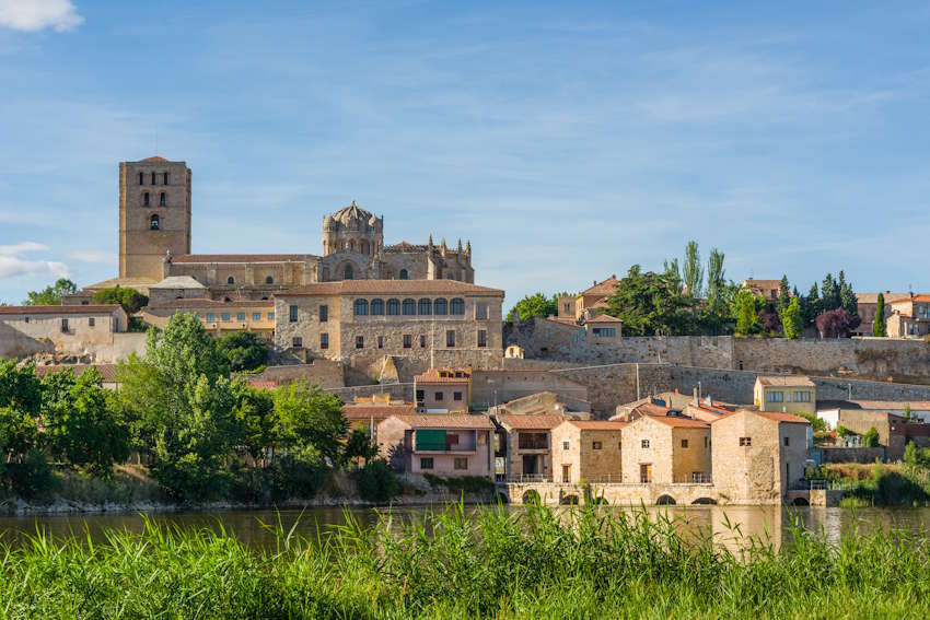 Blick auf Zamora und den Duero